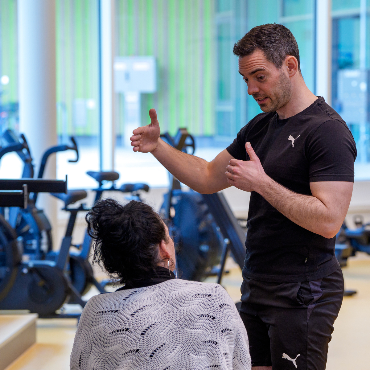Erlebe Markus Stilp sowohl im Online-Workshop als auch im Personal-Training vor Ort.
